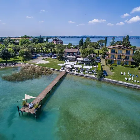 Casa Dei Pescatori * Сірміоне